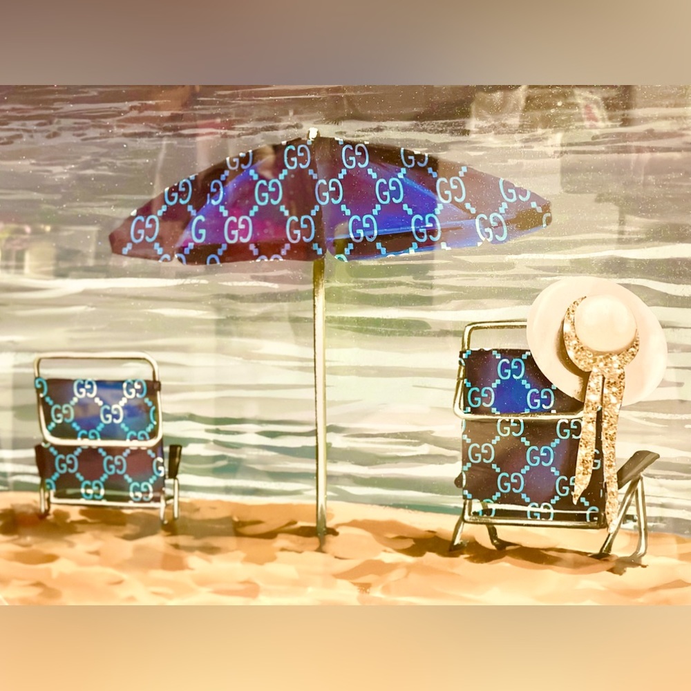 24 x 32 Oliver Gal Gucci Beach Art - Picture 2 of 2